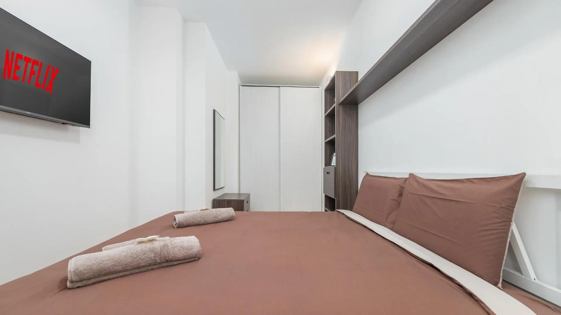 Free Private Parking - 5 Min To Metro - Access Control Guard - Quiet Lägenhet Milano
