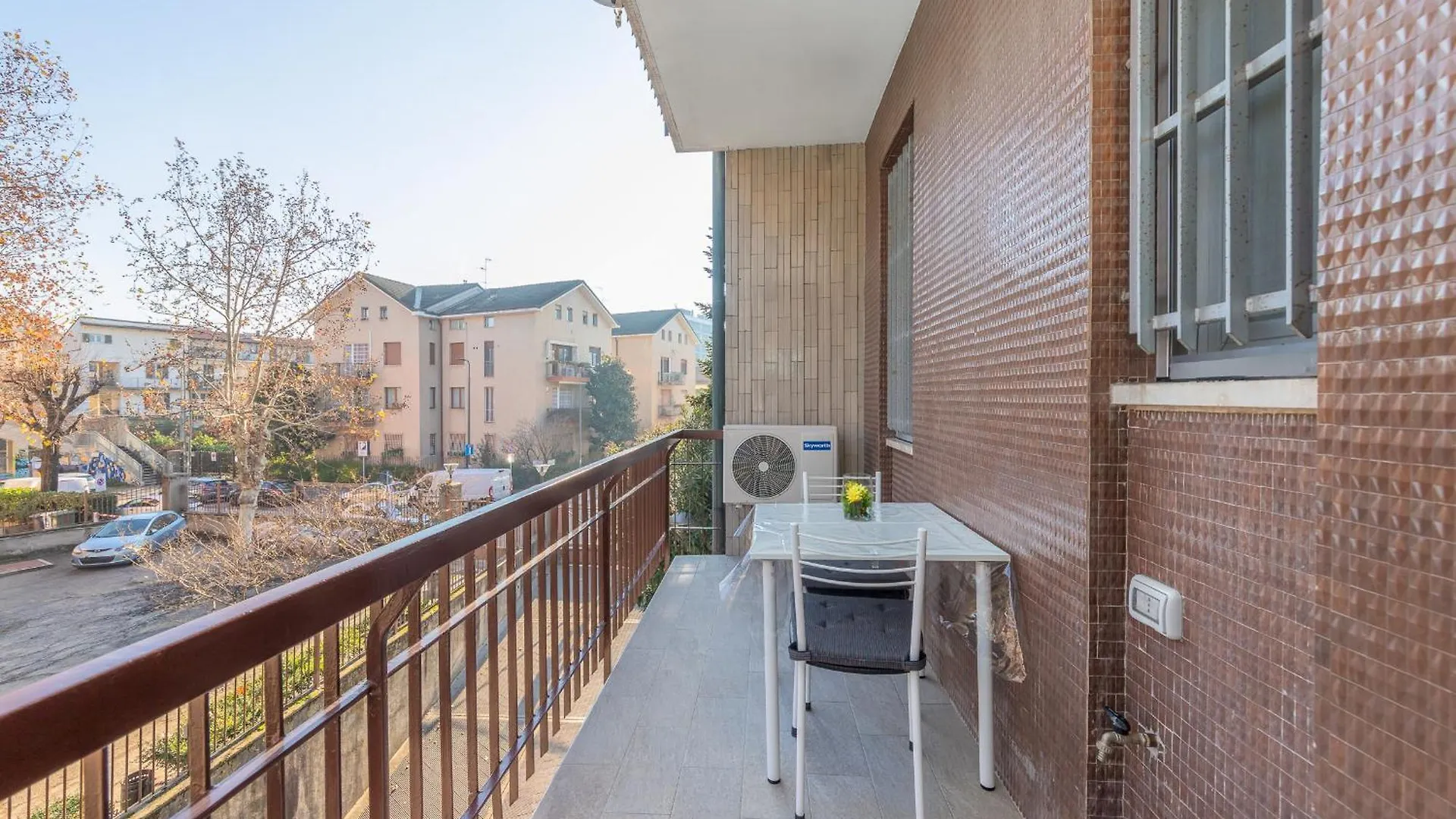 דירות מילאנו Free Private Parking - 5 Min To Metro - Access Control Guard - Quiet